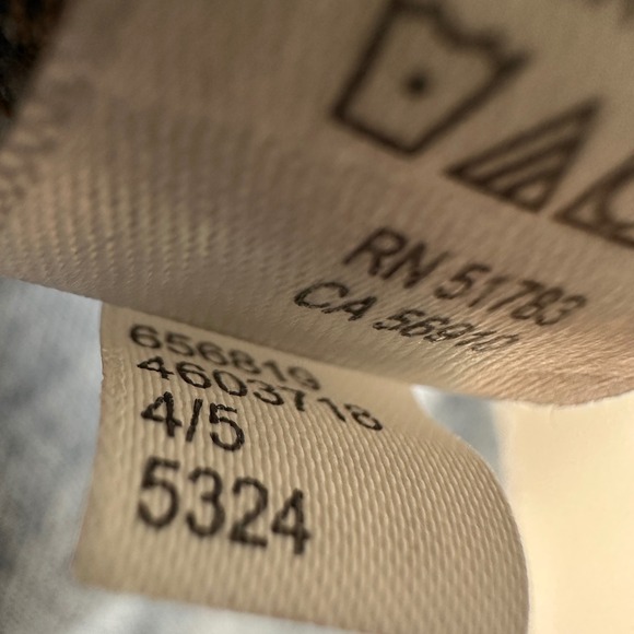 Maurices Women's 1X Denim Jacket Blue Distressed Button Front Trucker NEW - Picture 10 of 13